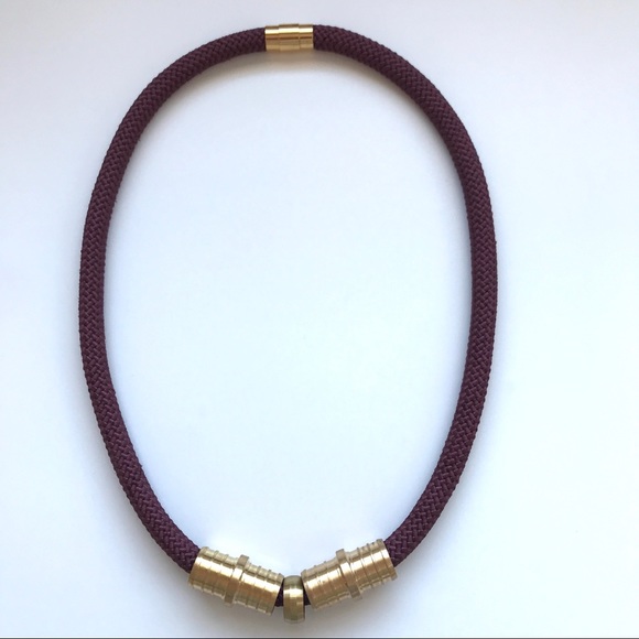Burgundy rope necklace - Multiple ways to wear - Picture 2 of 11